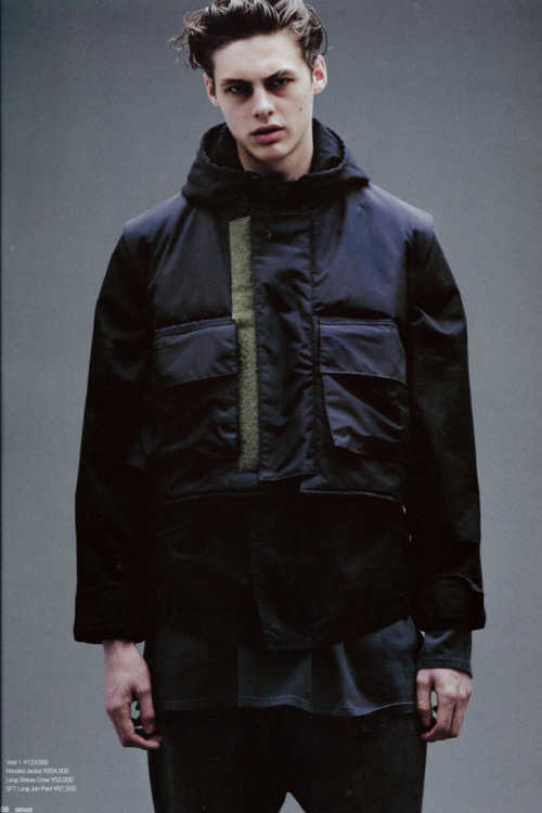 kanye-west-adidas-yeezy-season-1-sense-2.jpg