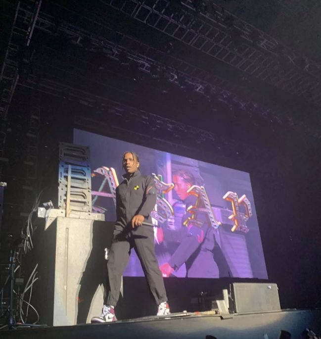 5D38ED7C-681B-473E-8DBF-70C091CC5B31.jpeg : 라키 공연 개꿀잼 5D38ED7C-681B-473E-8DBF-70C091CC5B31.jpeg : 라키 공연 개꿀잼