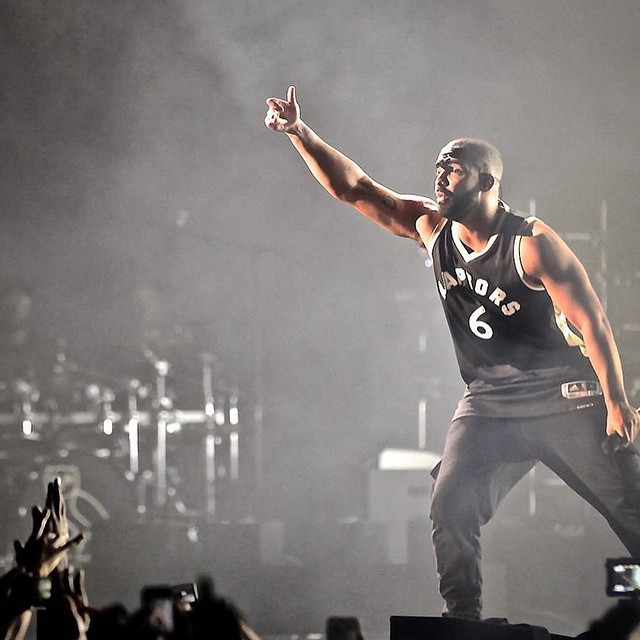 champagnepapi-3.jpg