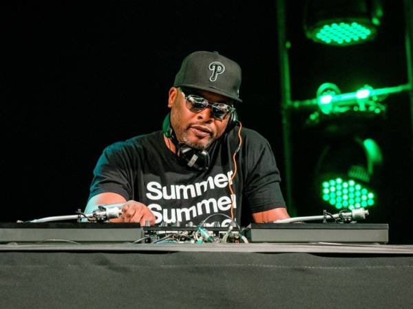 DJ-Jazzy-Jeff-827x620.jpg