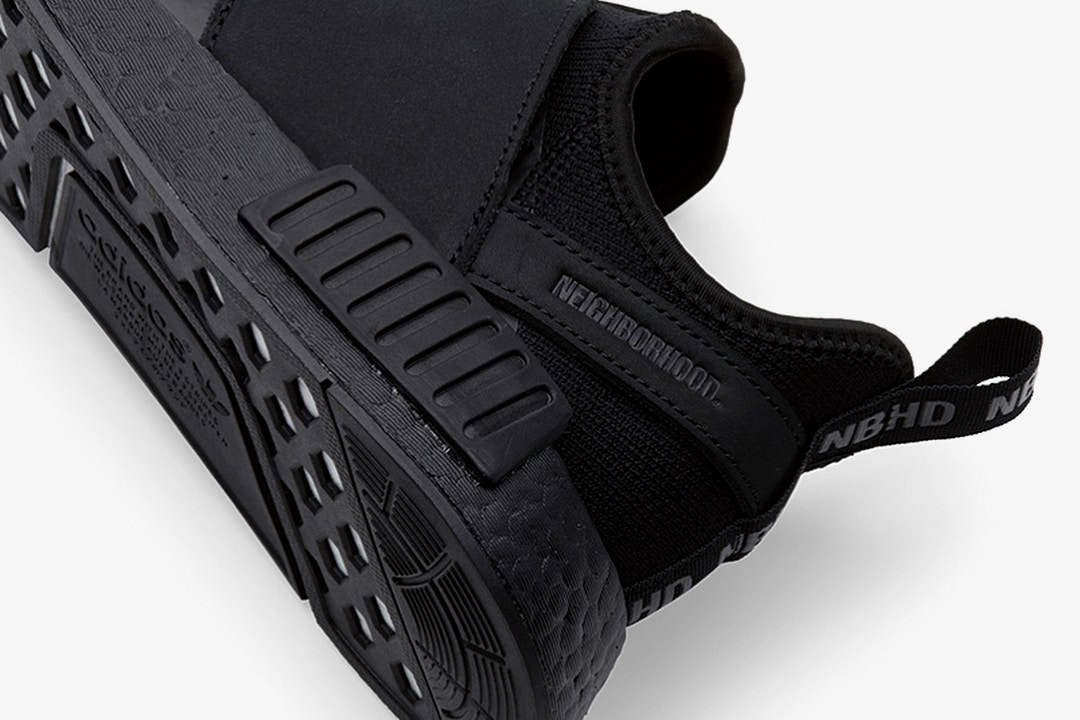 adidas-neighborhood-nmd-r1-triple-black-2.jpg