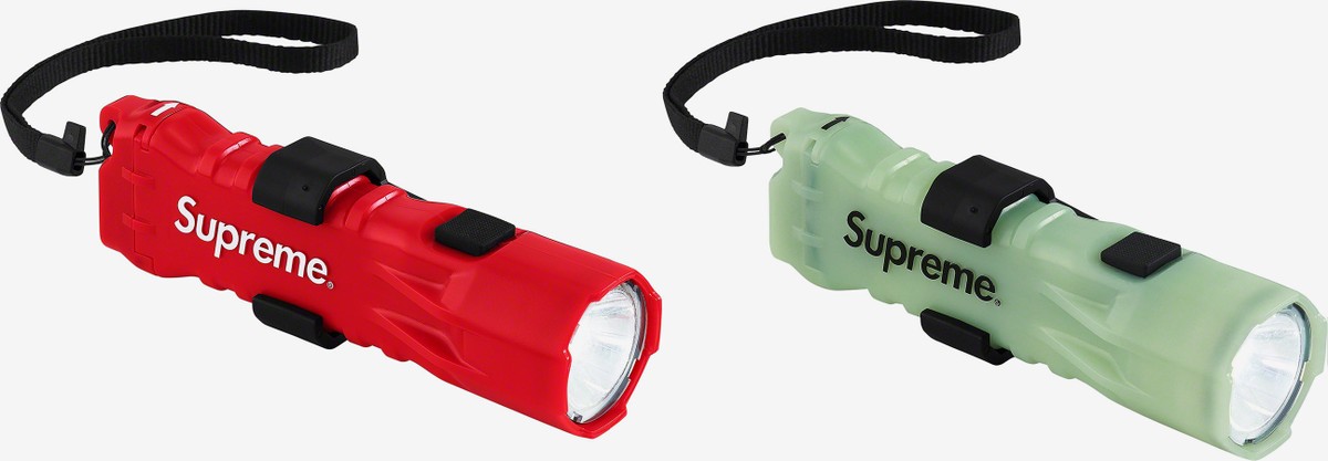 supreme-drop-list-supreme-pelican-3310pl-flashlight.jpg