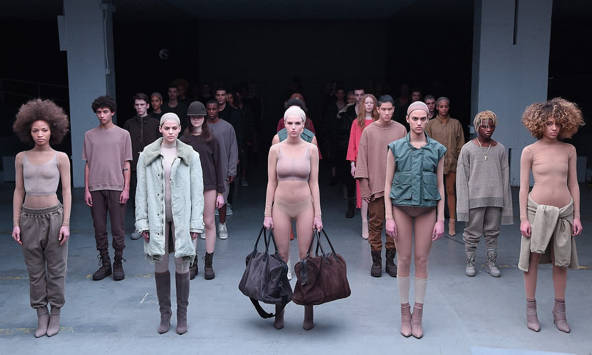 18.(YEEZY).jpg