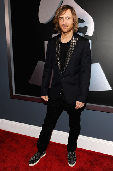 grammys-2012-arrivals-7.jpg