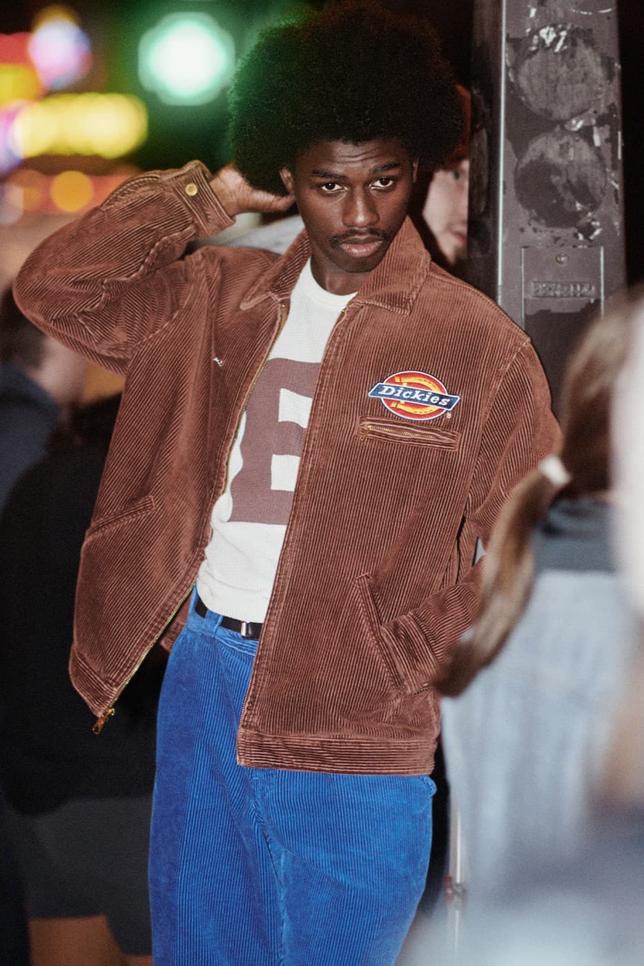 supreme-dickies-fall-2022-collaboration-release-info-001.jpg