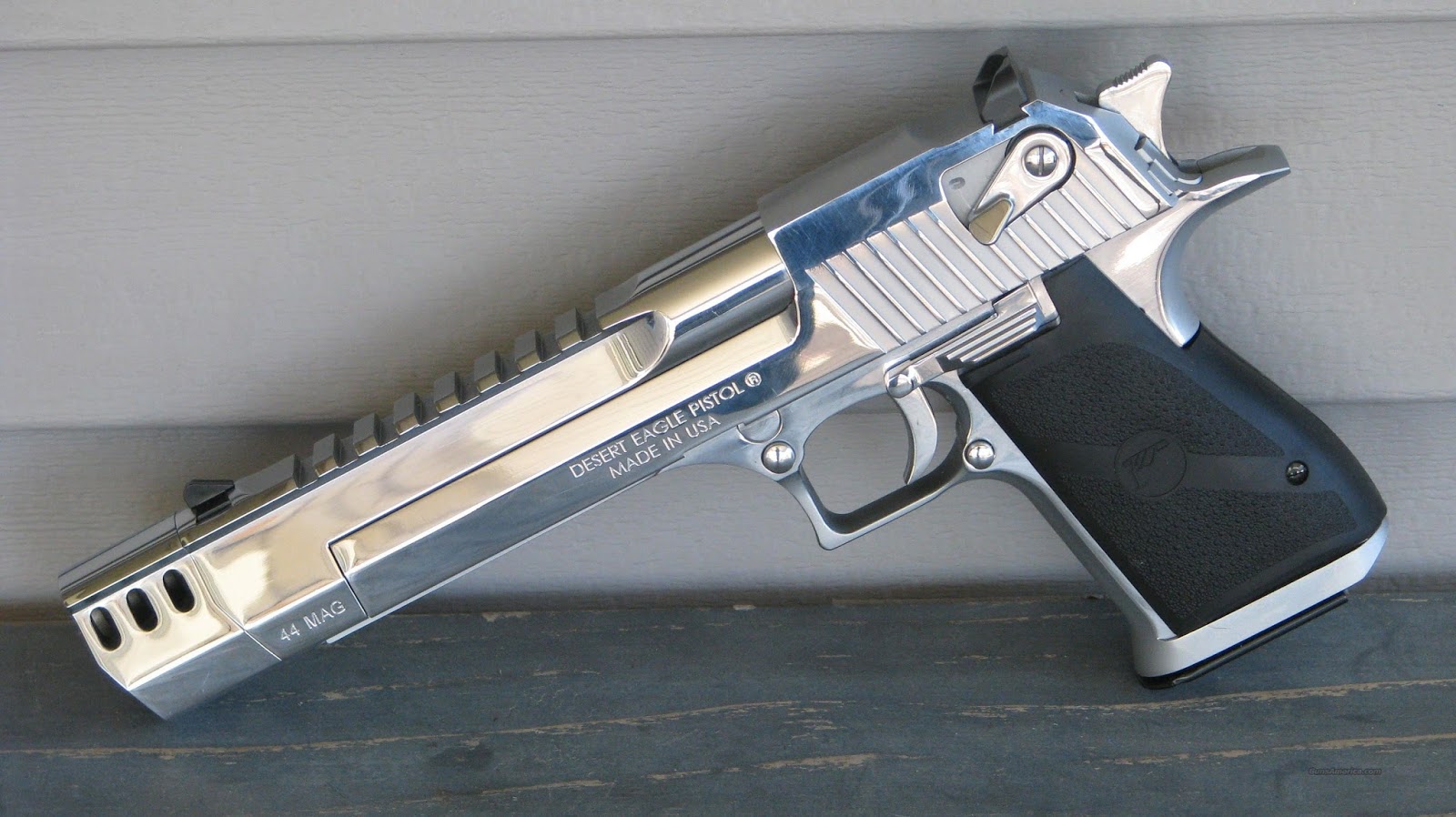 desert eagle gun.jpg