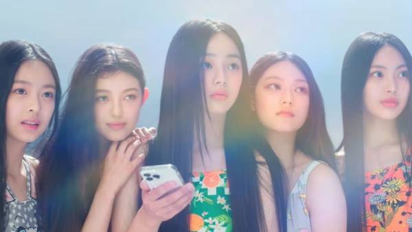 girlgroup-20220722-001259-000-resize.jpg
