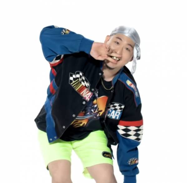 20190829_200259.jpg : 염따랑 쌈디 동갑맞음
