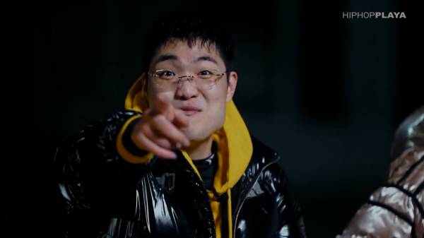 ENG Sub]_20220423_005357.119.jpg