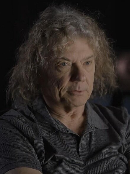 Jerry_Harrison_Talking_Heads_Atmos_Teaser_2023_(cropped).jpg