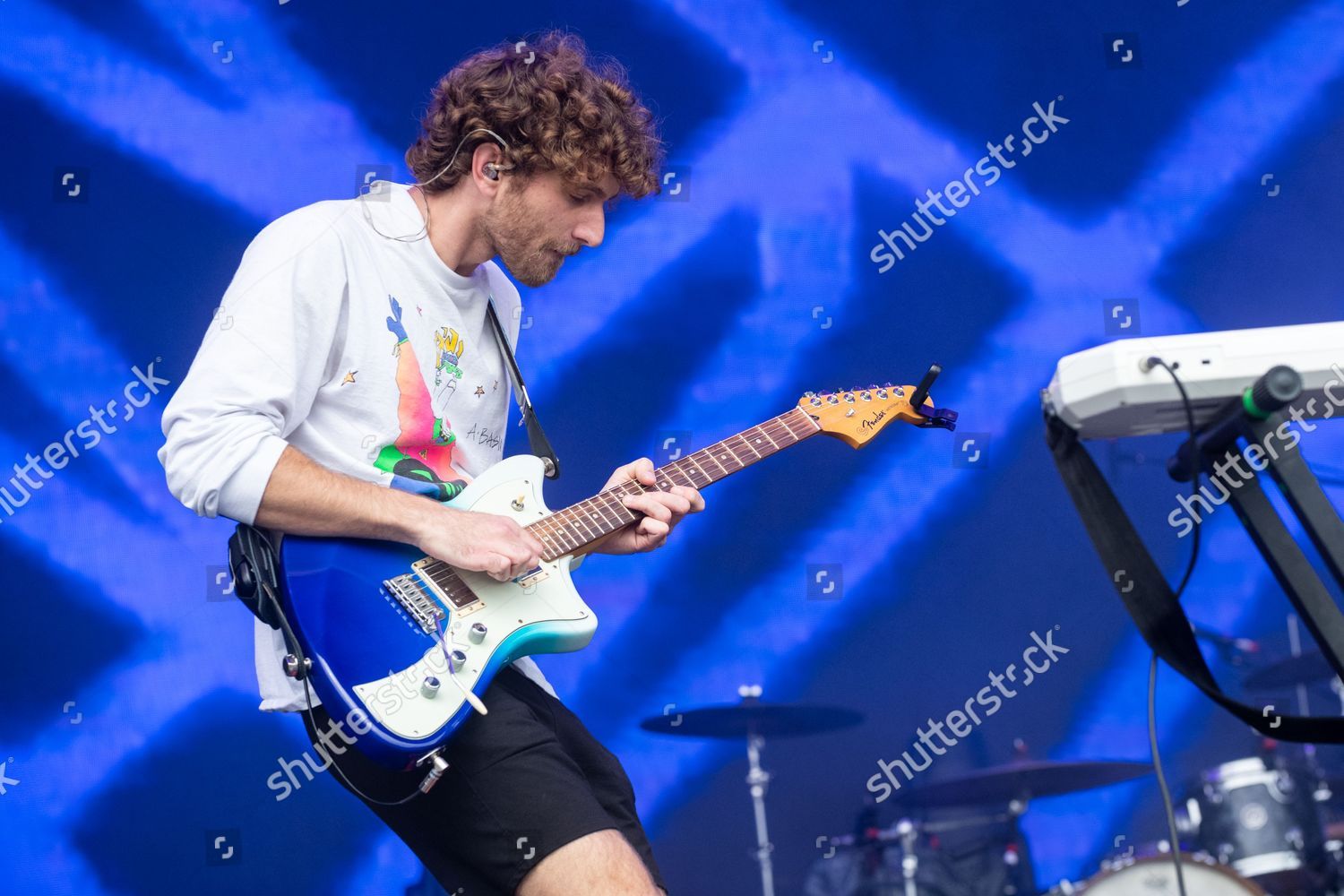 matthew-lewin-magdalena-bay-performs-lollapalooza-2023-1500w-14042452bw.jpg