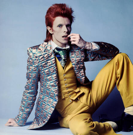 le-chanteur-anglais-david-bowie (1).jpg