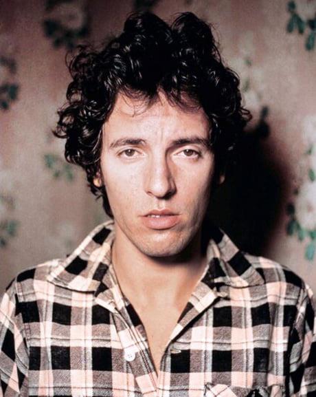 i-think-zack-looks-like-a-young-bruce-springsteen-v0-wj45wq3y3bqa1.jpg