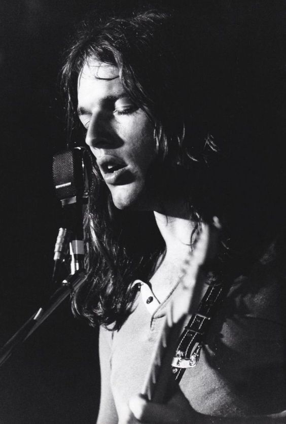 David Gilmour 1970 By Jean-Pierre Leloir_.jpeg
