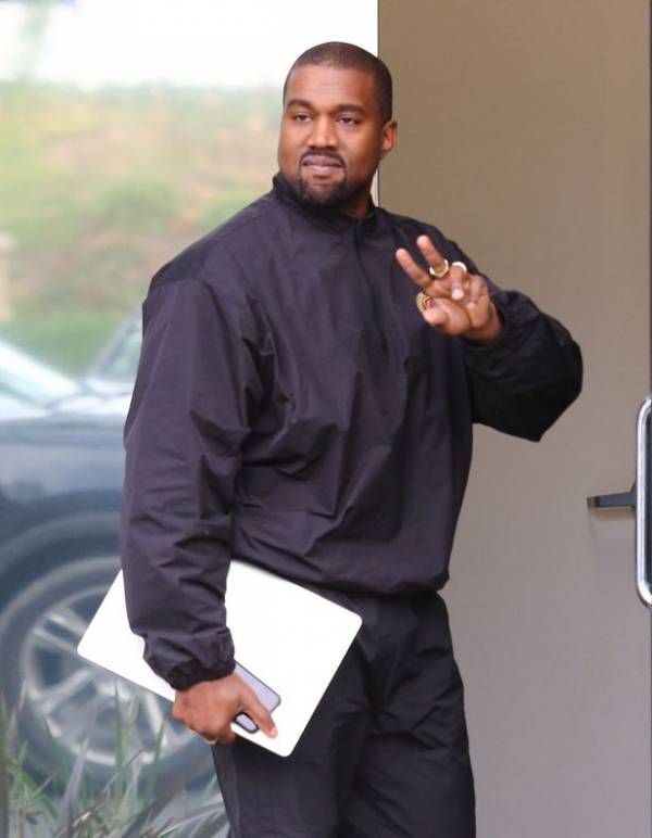 PAY-New-Dad-Kanye-West-Back-To-Work-The-Day-After-The-Birth-Of-His-Baby-Girl.jpg