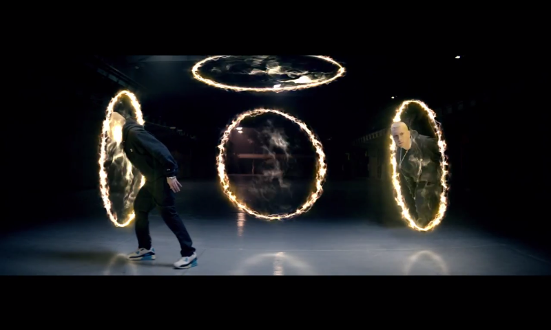 Screenshot_2013-11-28-02-19-40.png : 여러분 드디어 Rap God MV 떴습니다