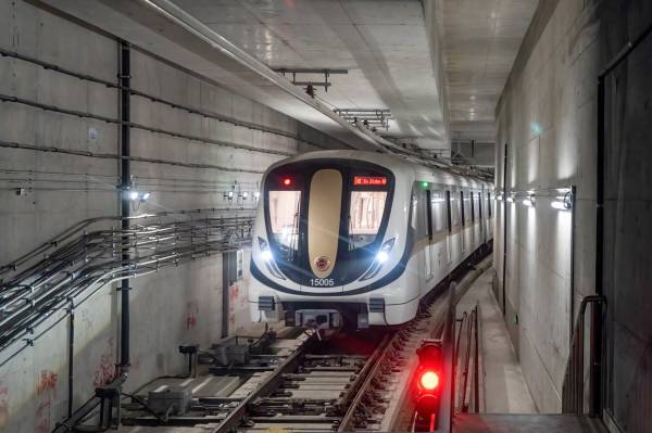 SHM_15A01_in_Gucun_Park_Station.jpg