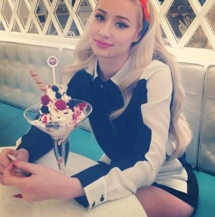 b40e7598ee5acbc99c9111a3b31e6b73.jpeg : 이기 팬시