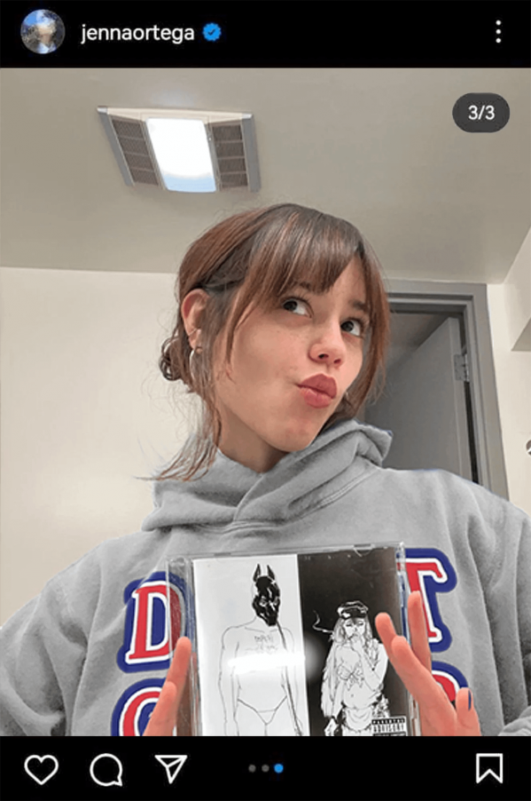 jenna-ortega-death-grips-in-london-v0-iisqeis6xf8b1.png