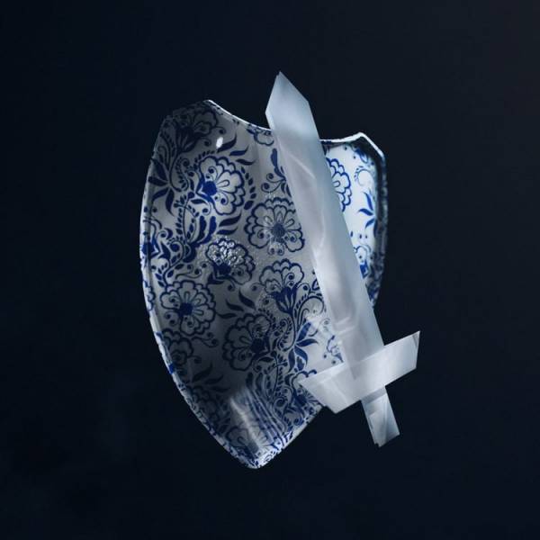 1351982-porcelain-shield-paper-sword_012159.jpg