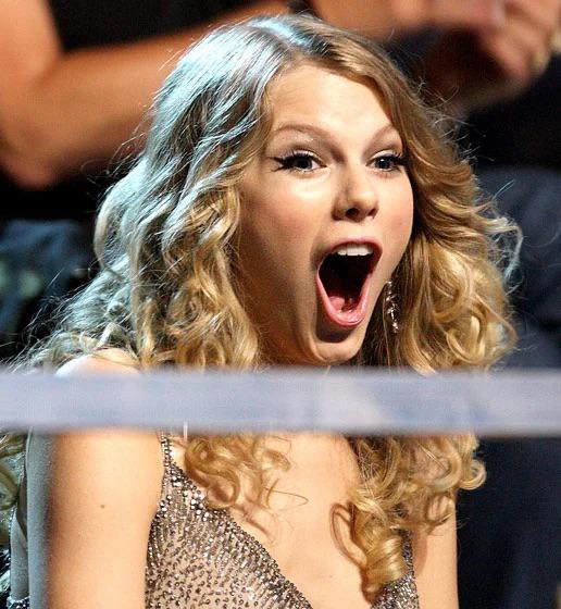 taylor-swift-being-surprised-v0-cnaeb8xyrvua1.jpg