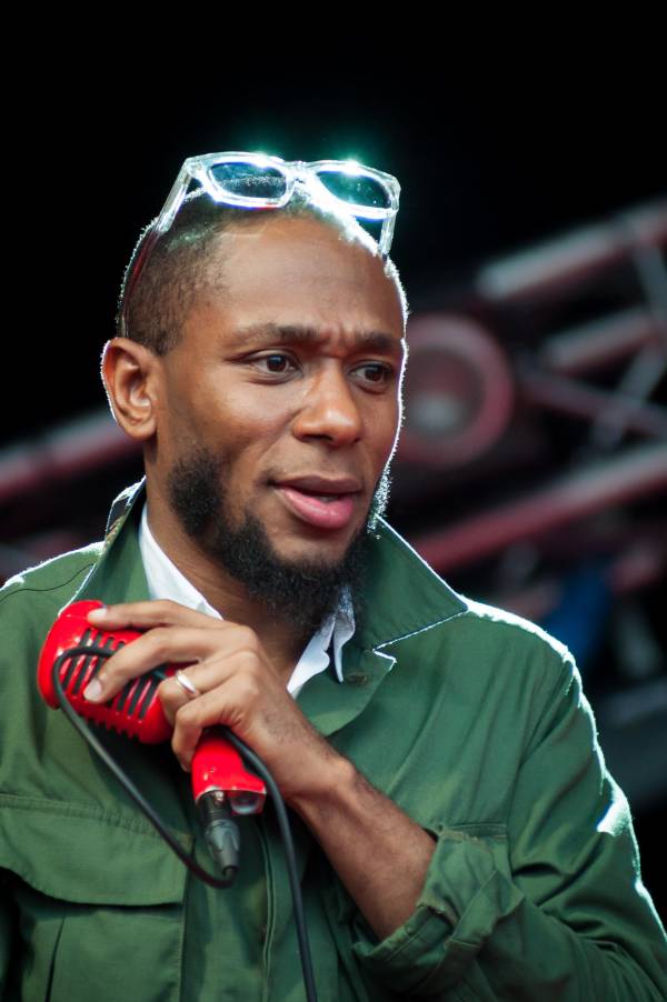 Mos_Def_-_Ilosaarirock_2012.jpg