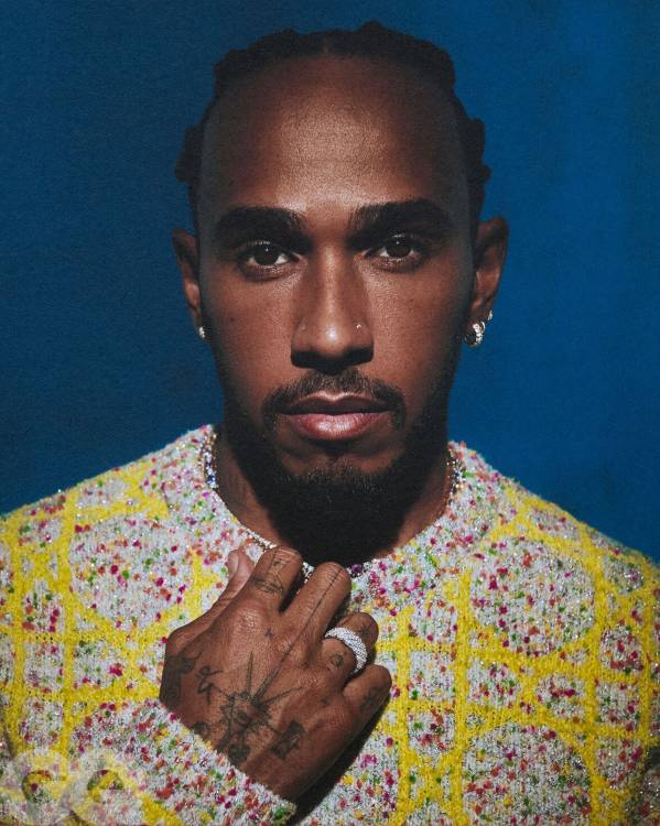 GQ0424_Hamilton_01.jpg