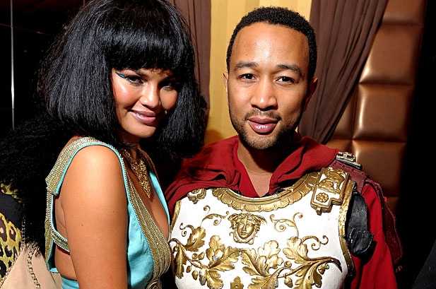 1269059-christine-teigan-john-legend-halloween-costume-617-409.jpg