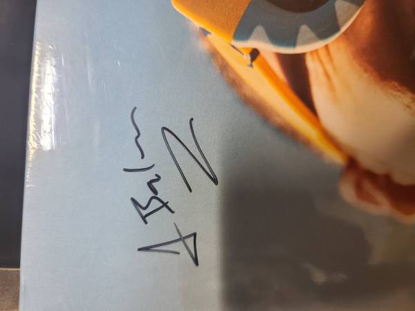 20220412_223827.jpg : ㄹㅇ 뜬금없는 선물?