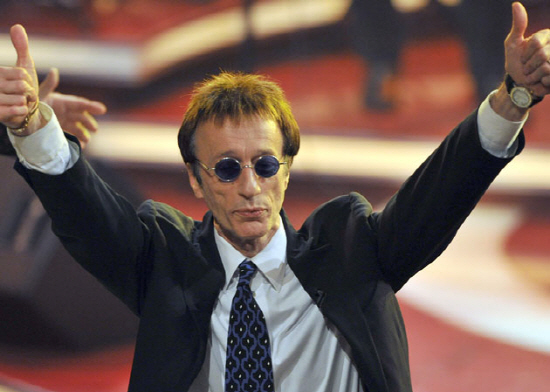 (LE)robin-gibb-dies.jpg