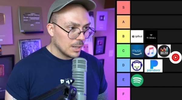 Screenshot_20250815_005724_YouTube.jpg