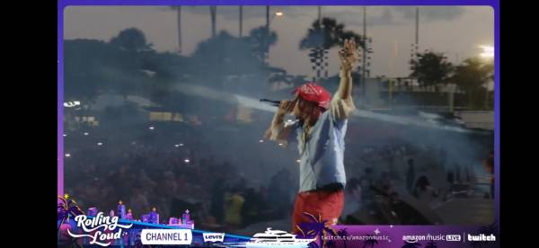 Screenshot_20230723_092454_Twitch.jpg