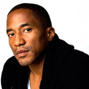 q-tip-304-300x300.jpg