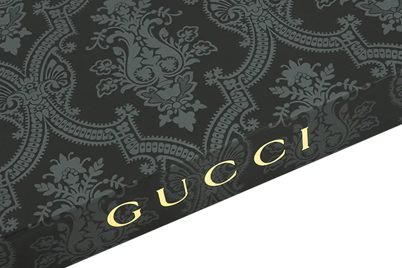 https_hypebeast.com_image_2023_05_kendrick-lamar-interscope-records-gucci-lauren-halsey-to-pimp-a-butterfly-vinyl-record-l.webp