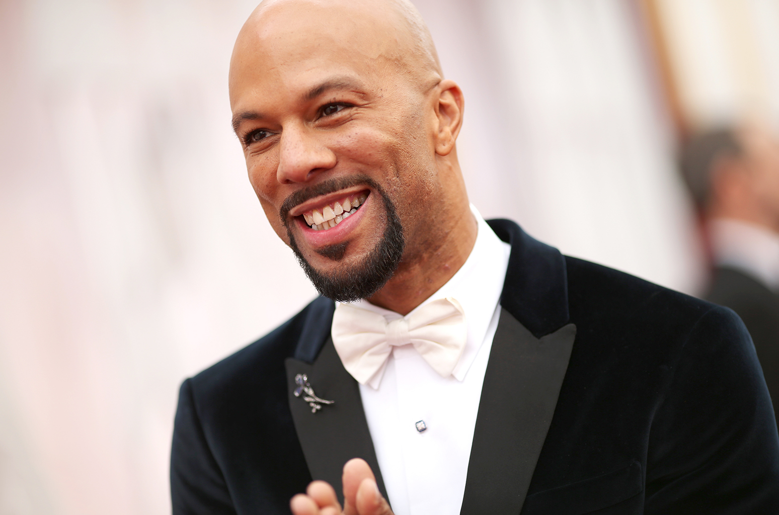 common-smiling-feb-22-2015-billboard-1548.jpg