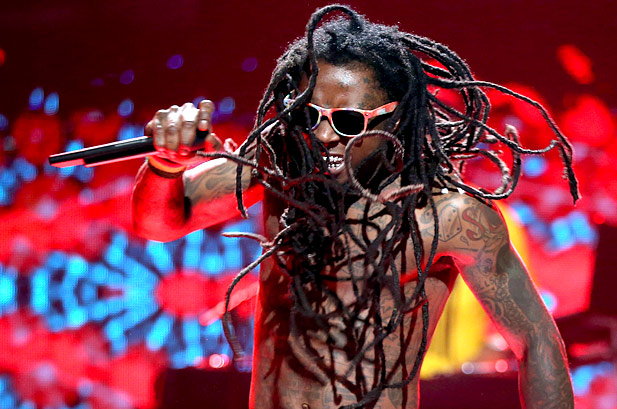 2590739-lil-wayne-2012-iheartmusic-festival-617-409.jpeg