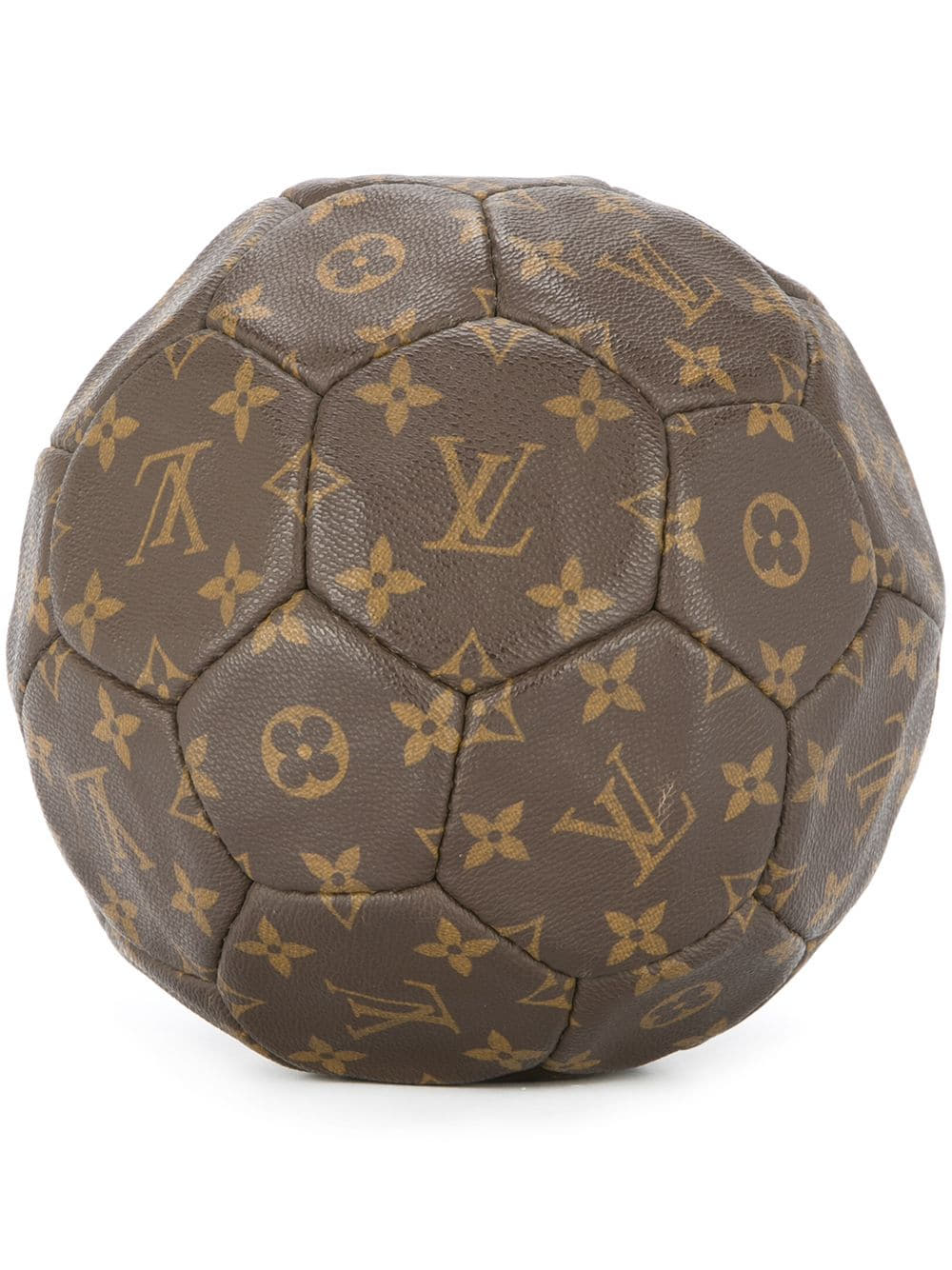 rihanna-louis-vuitton-world-cup-98-bag-06.jpg
