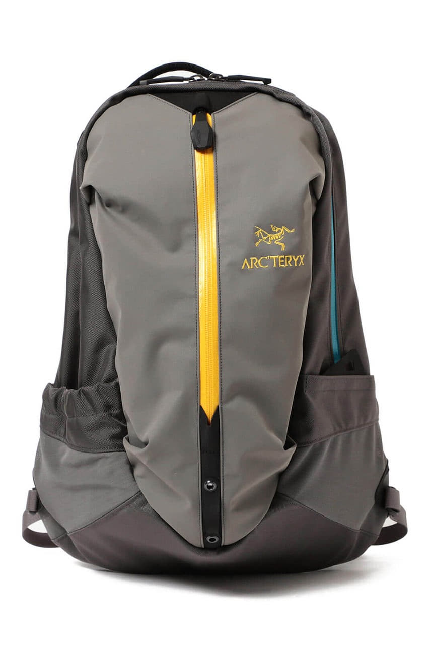 arcteryx-beams-boy-exclusive-spring-2021-capsule-zeta-sl-jacket-bags-8.jpg