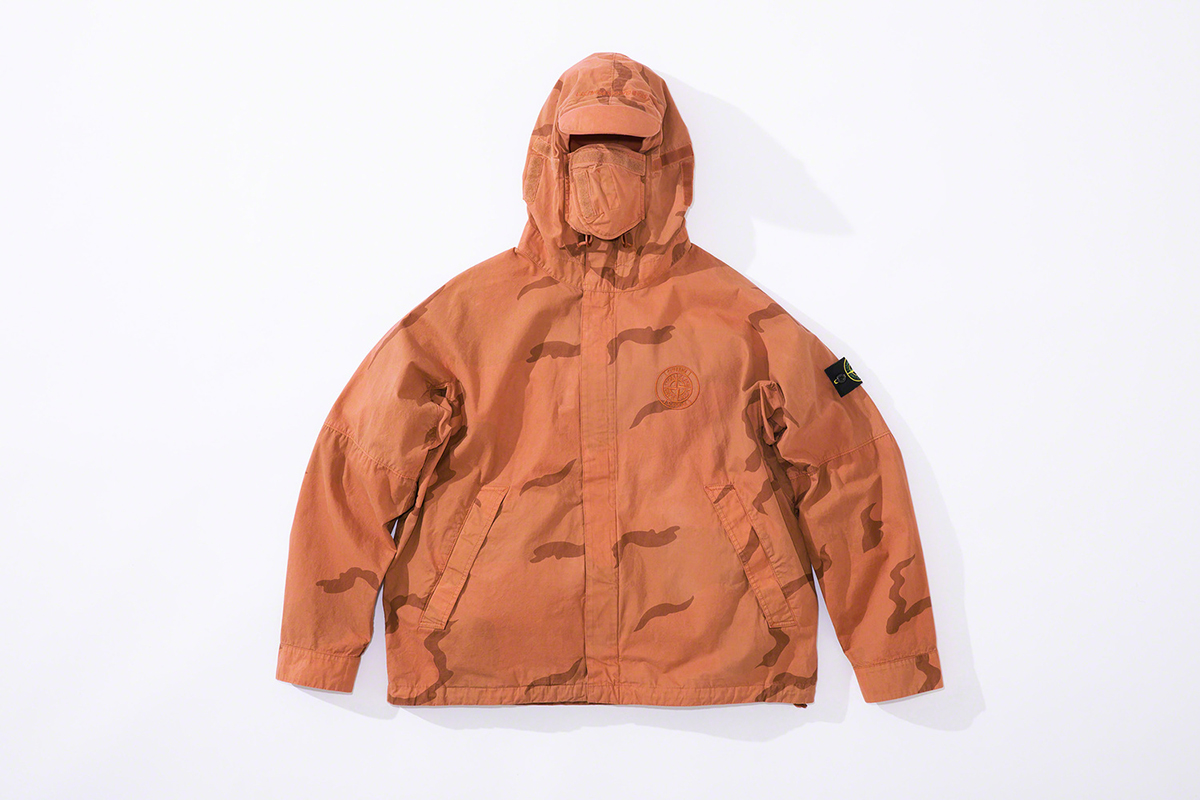 supreme-drop-list-Supreme®Stone-Island®-Riot-Mask-Camo-Jacket-5.jpg