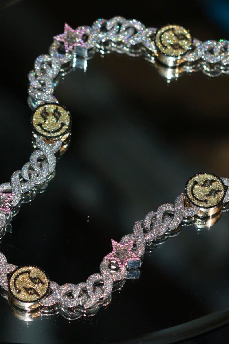j-balvin-rafaello-and-co-astro-boy-chain-reveal-photos-006.jpg