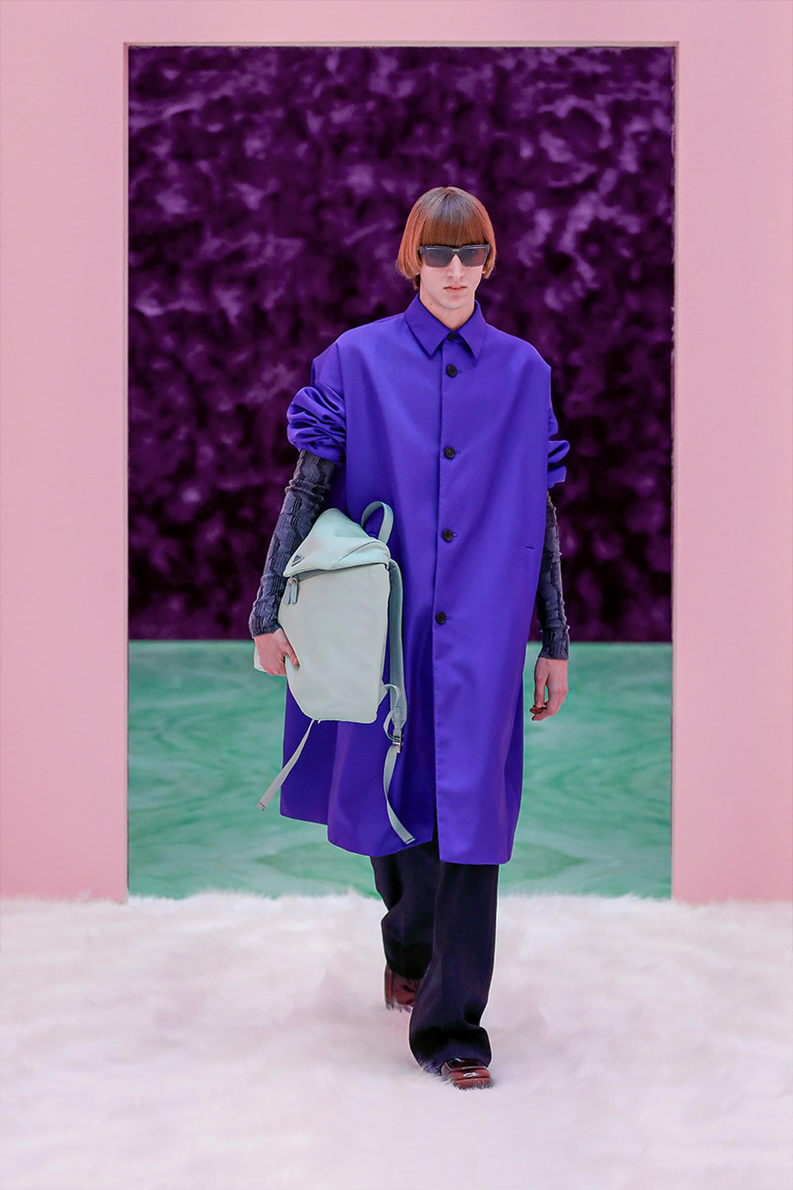 prada-mens-fw21-5.jpg