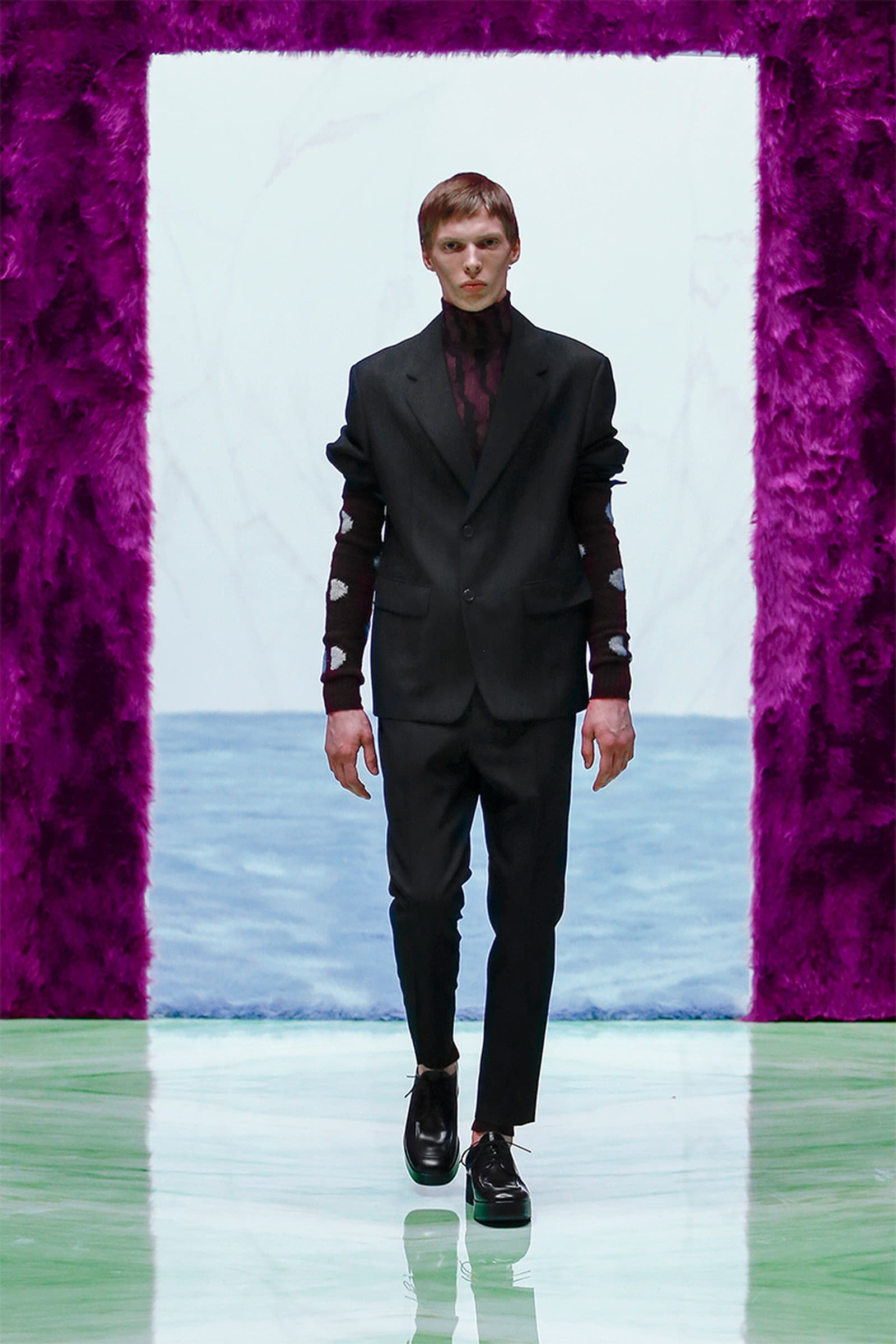 prada-mens-fw21-3.jpg