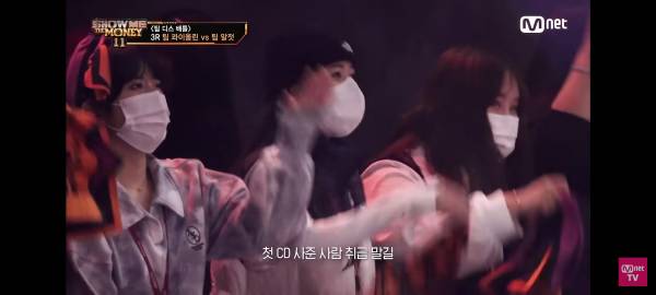 Screenshot_20221212-081709_YouTube.jpg