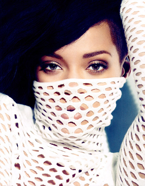 rihanna-harpers-bazaar-5.jpg