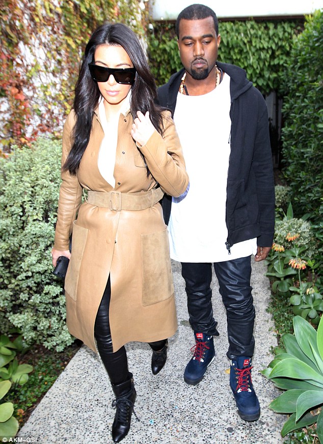 Kanye-West-Patta-KangaROOS-Woodhollow-Sneaker-Boots-Fear-Of-God-LA-UpscaleHype.jpeg