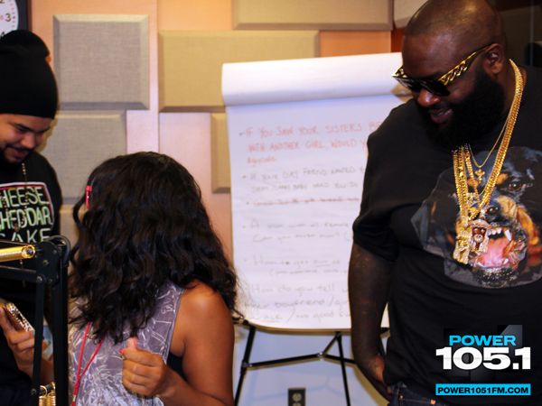 Rick-Ross-gold-celine-chain-sunglasses-cl-41019-N3B-BN-Vintage-Frames-Company-Upscalehype-Givenchy-Rottweiler-T-shirt-fall-winter-2012-upscalehype.jpg