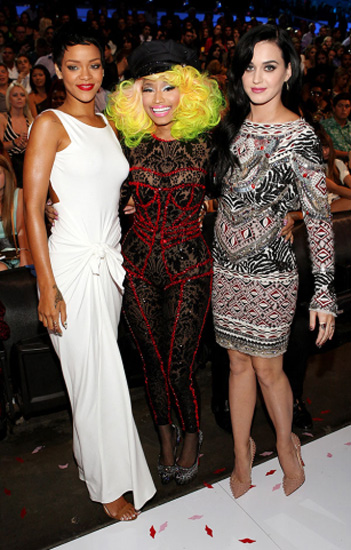 vmas-backstage-2012-1.jpg