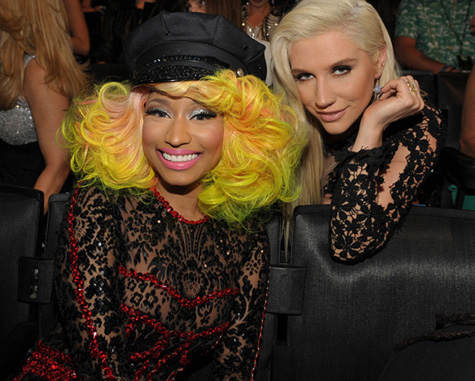 vmas-backstage-2012-4.jpg