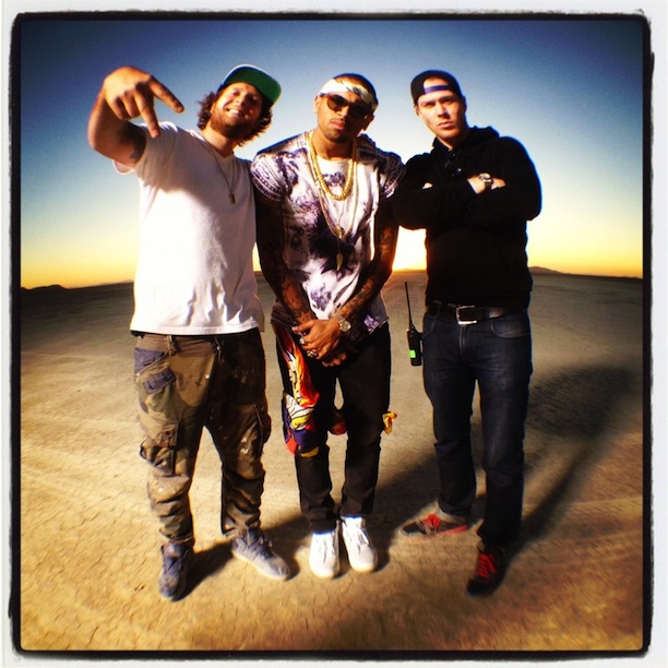 Chris-Brown-Balmain-Sleeveless-Eagle-Print-Shirt-11.jpg