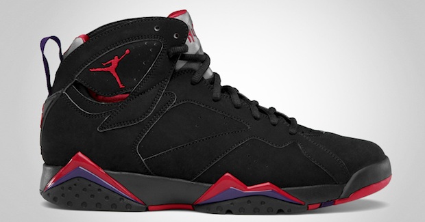 Diddy-wearing-Sean-John-ox-blood-Velour-Track-Suit-and-Air-Jordan-Retro-7-Sneakers-1.jpeg